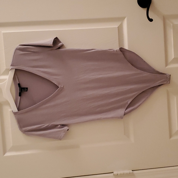 2 Forever 21 body suits. - Picture 6 of 7